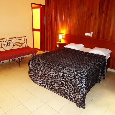 Saffana Hotel ドゥアラ 部屋 写真