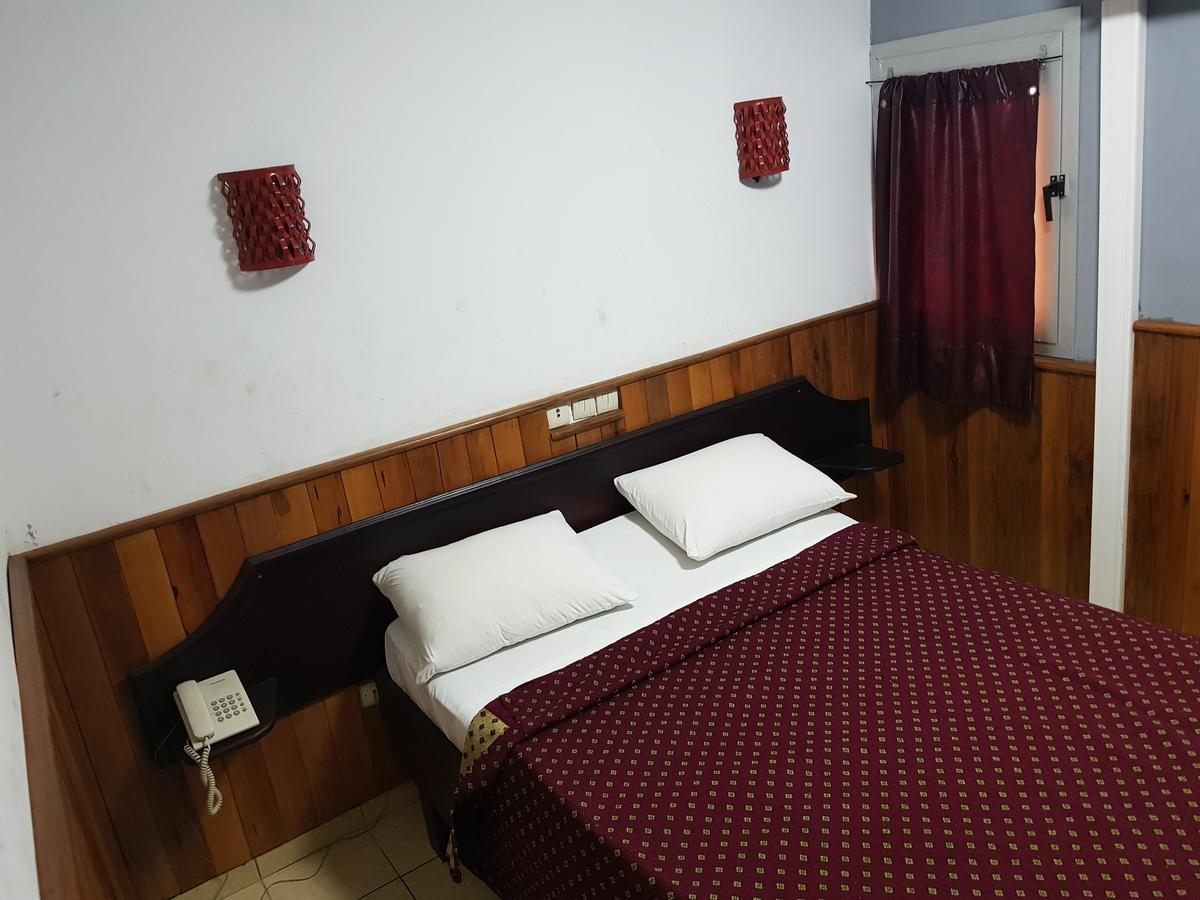 Saffana Hotel ドゥアラ エクステリア 写真